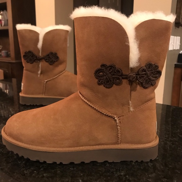 UGG Shoes - New UGG Mariko Boots, Short Chestnut UGGs, 8 & 9